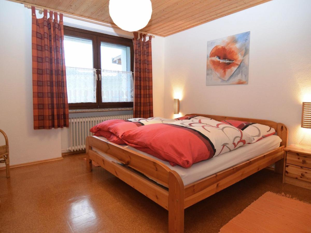 Quiet Holiday Home With Terrace Korbach Kültér fotó