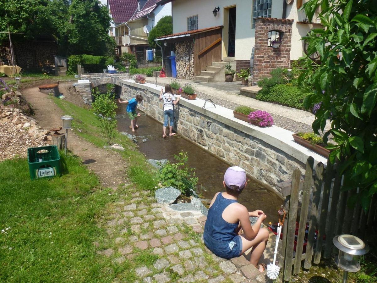 Quiet Holiday Home With Terrace Korbach Kültér fotó