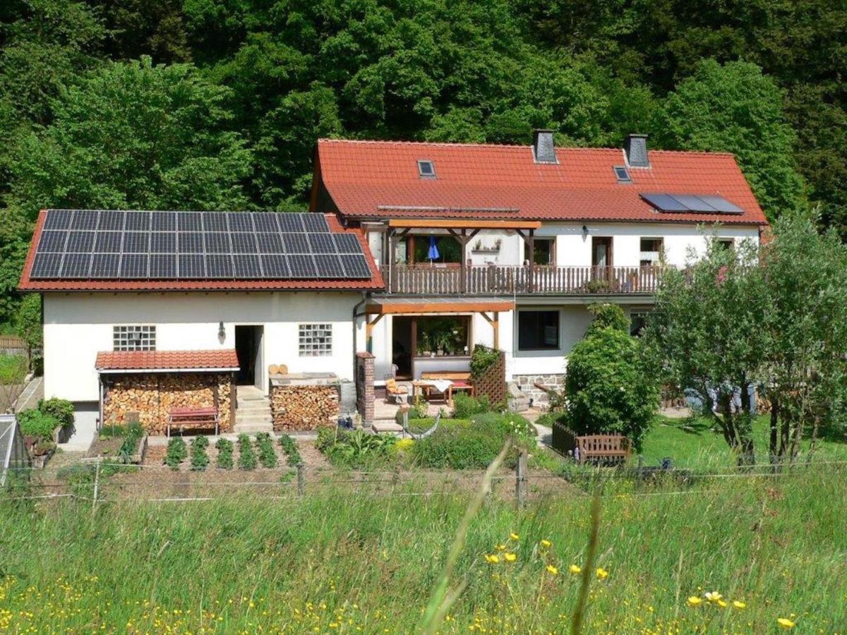 Quiet Holiday Home With Terrace Korbach Kültér fotó